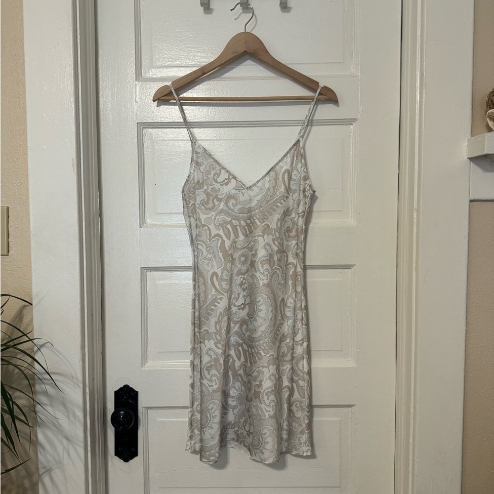 Aritzia White and cream paisley slip dress